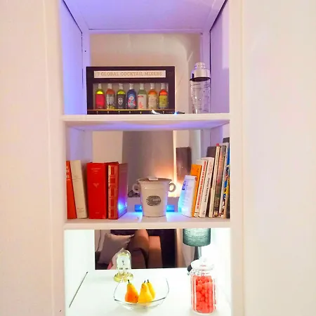 Sejour A 20 Minutes De L'espagne Avec Petit-dejeuner A La Demande A Les Lumineuses Du Palais Des Rois De Majorque Διαμέρισμα